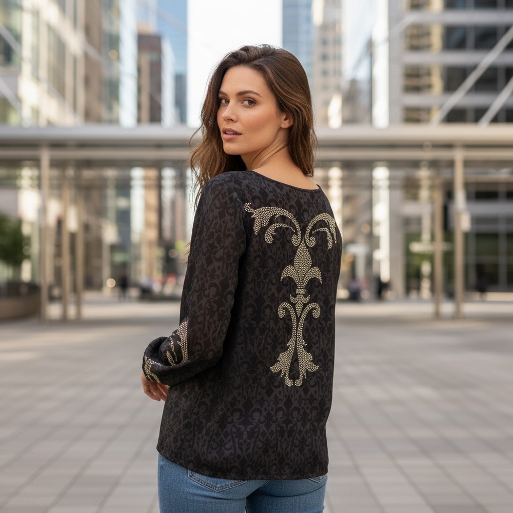 STUDDED TOP Moroccan paisley Pattern low V neck silver metal Lightweight